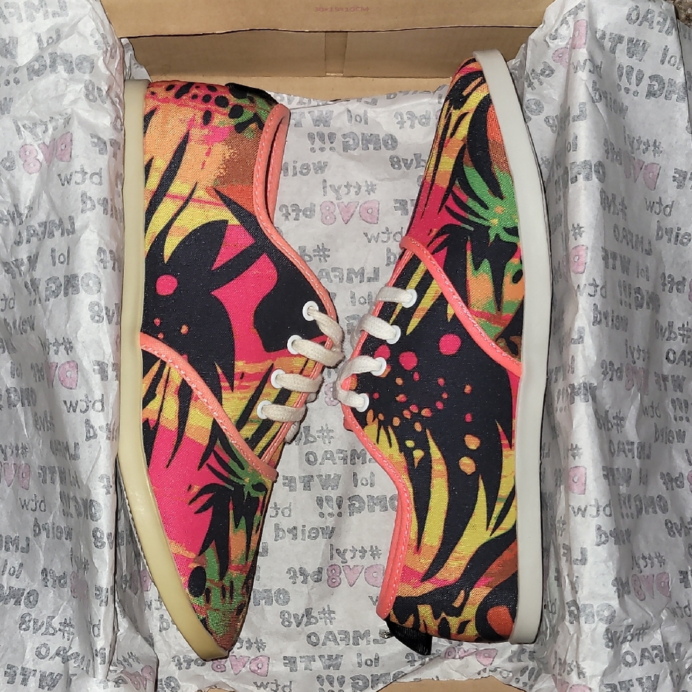 dv8 Dolce Vita Ramona Sunset Print Canvas Lace-Up Sneakers Size 8 NIB